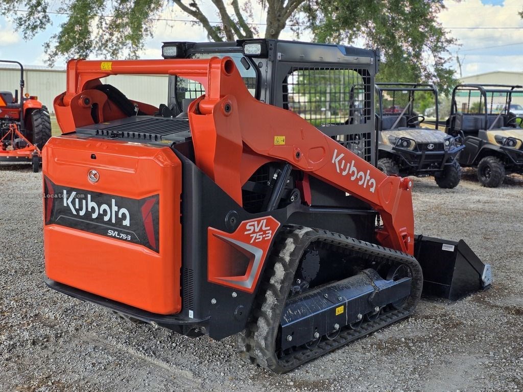 2026 Kubota Track Loaders SVL75-3 Image 4