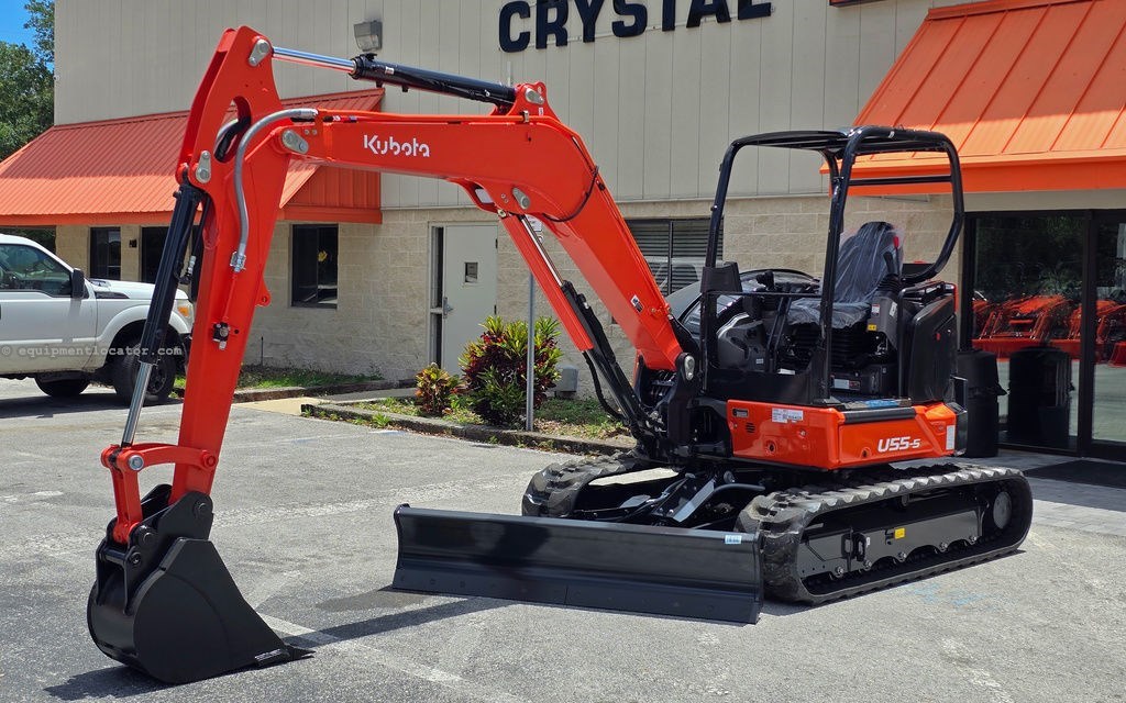 2025 Kubota Compact Excavators U55-5 Image 2