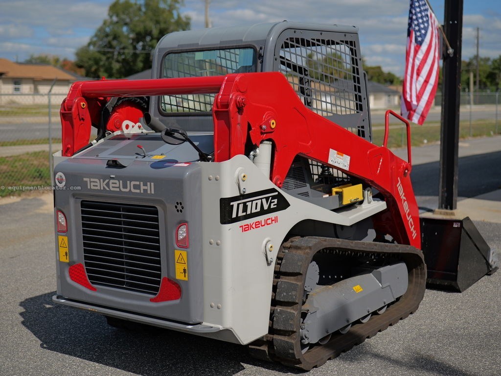 Takeuchi Track Loader TL10V2 Image 4