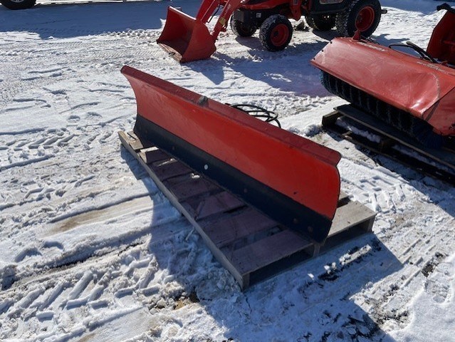 Kubota BX2670 Image 10