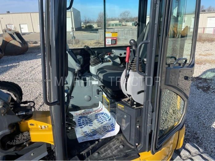 2024 John Deere 50 P Image 9