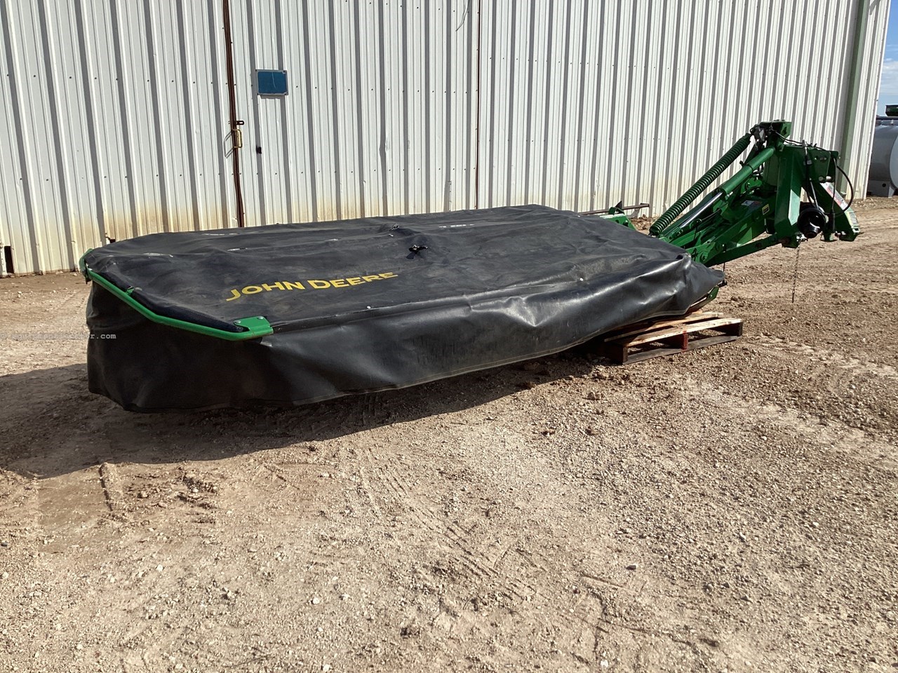 2020 John Deere R310 Image 2