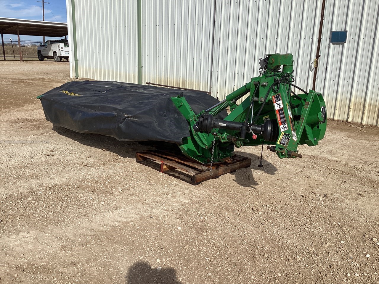 2020 John Deere R310 Image 5