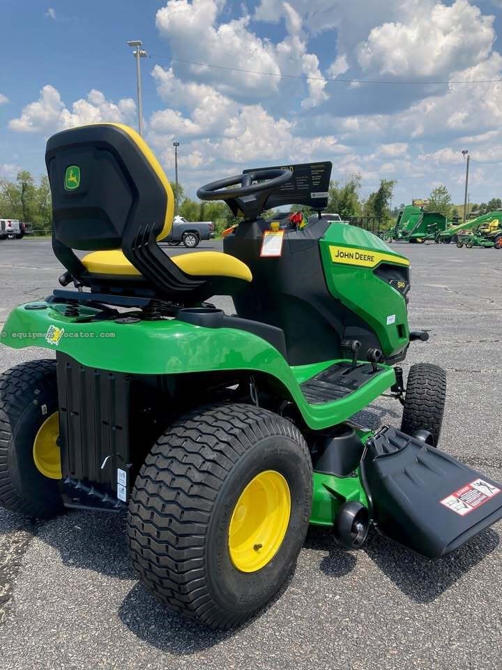 2026 John Deere S140 Image 2