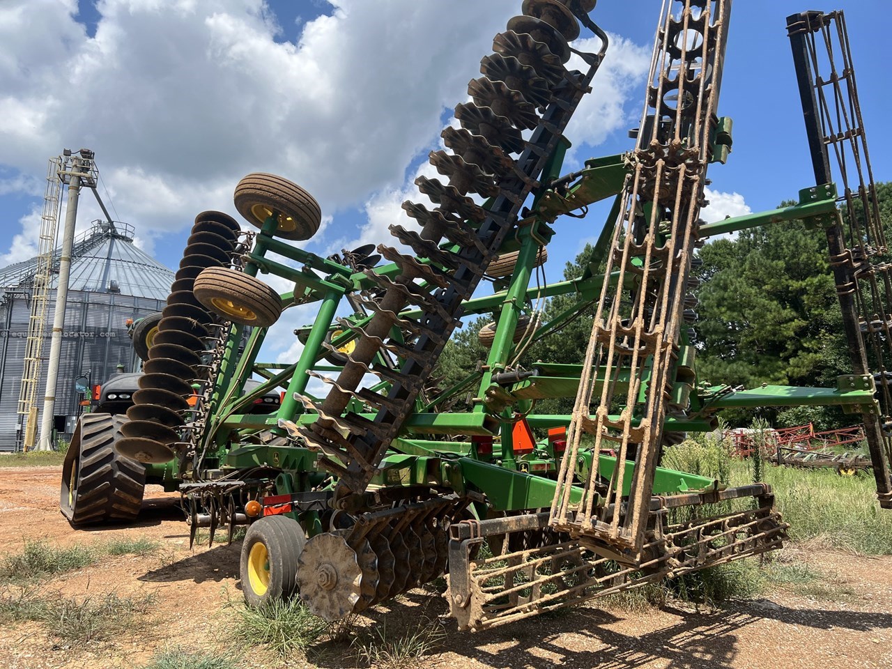 2013 John Deere 2623VT Image 4