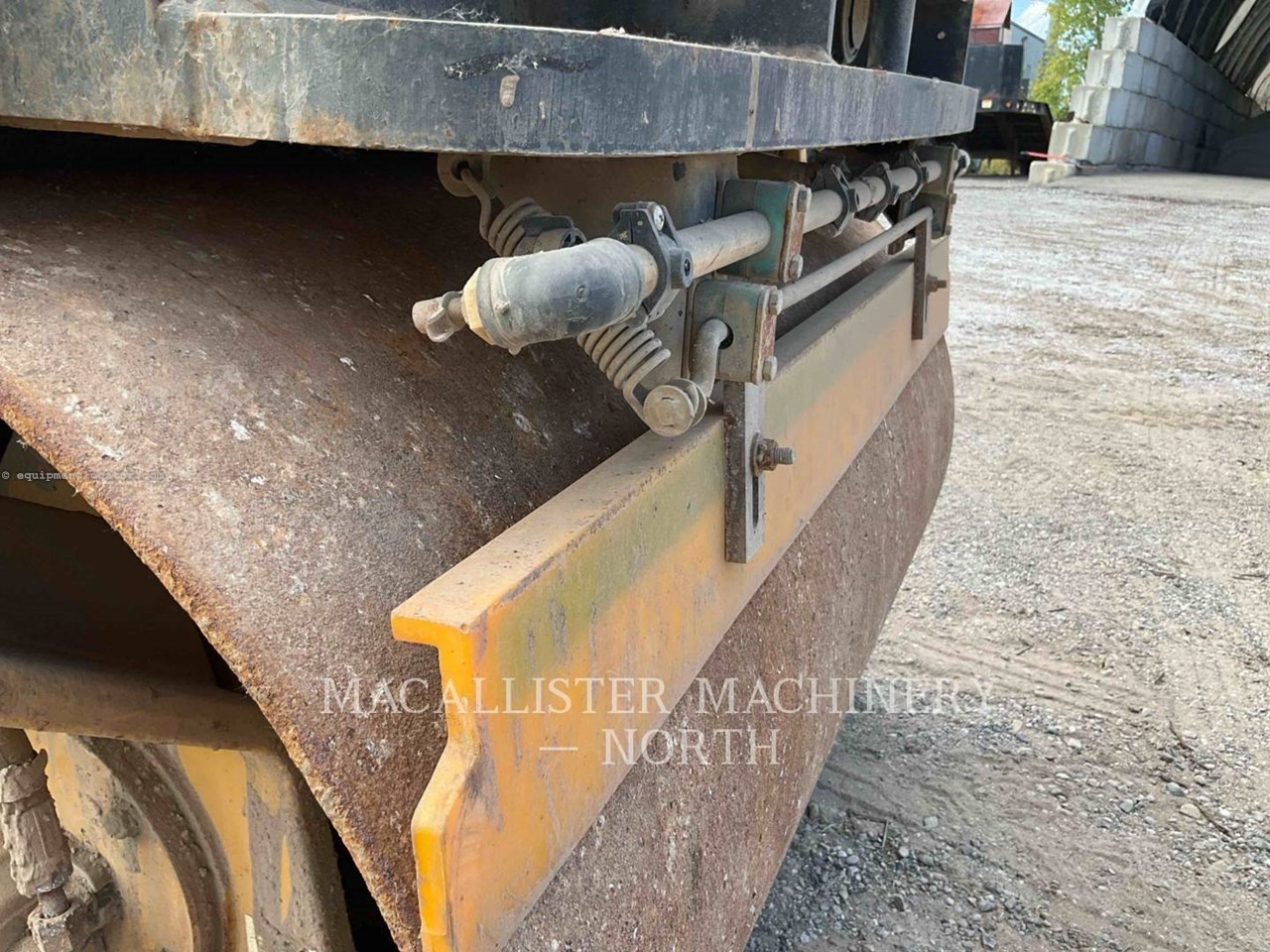 2006 Caterpillar CB334E Image 20