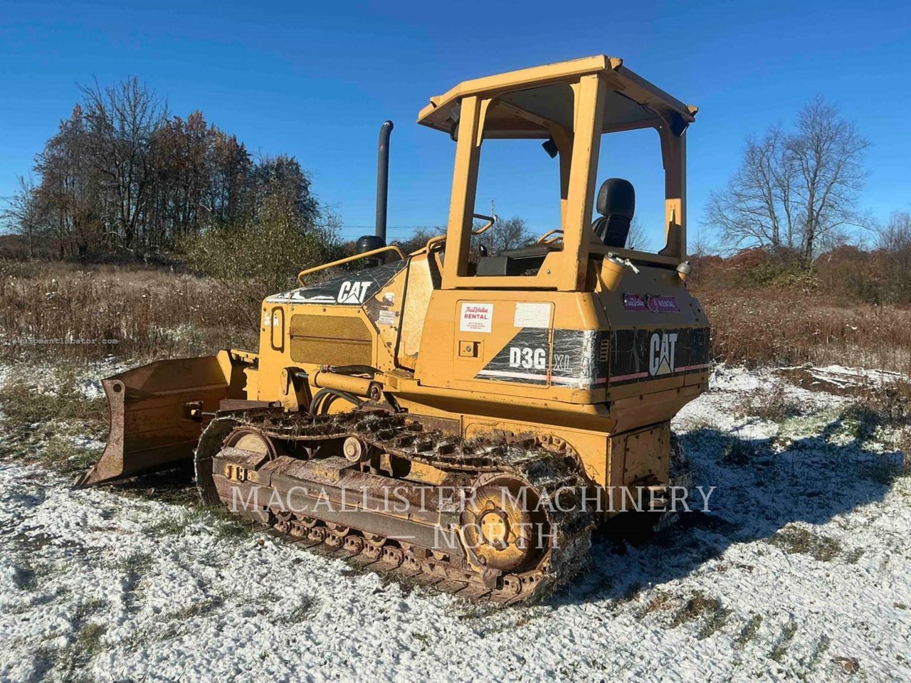 2004 Caterpillar D3GX Image 4