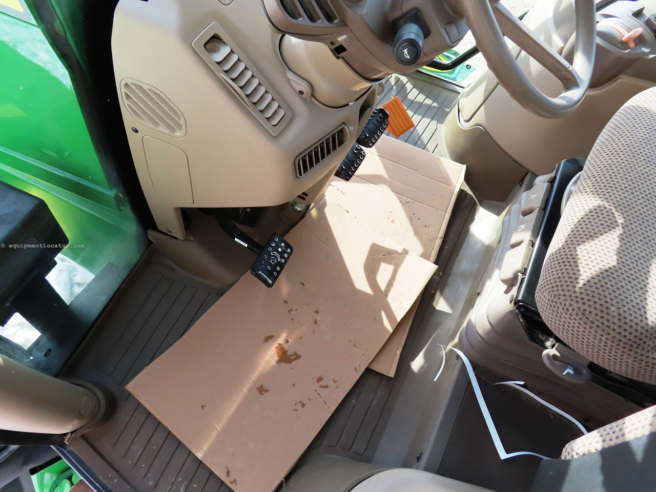 2013 John Deere 6170R Image 27