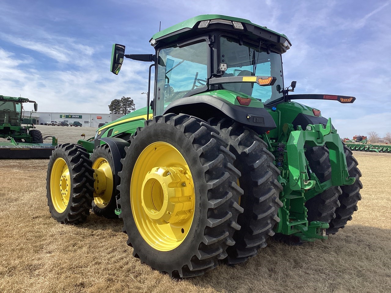 2022 John Deere 8R 340 Image 4