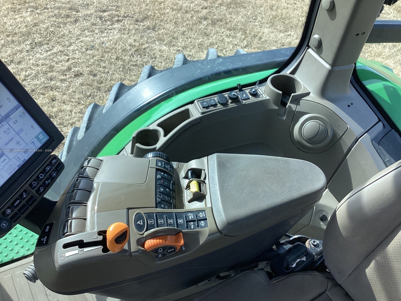 2022 John Deere 8R 340 Image 11