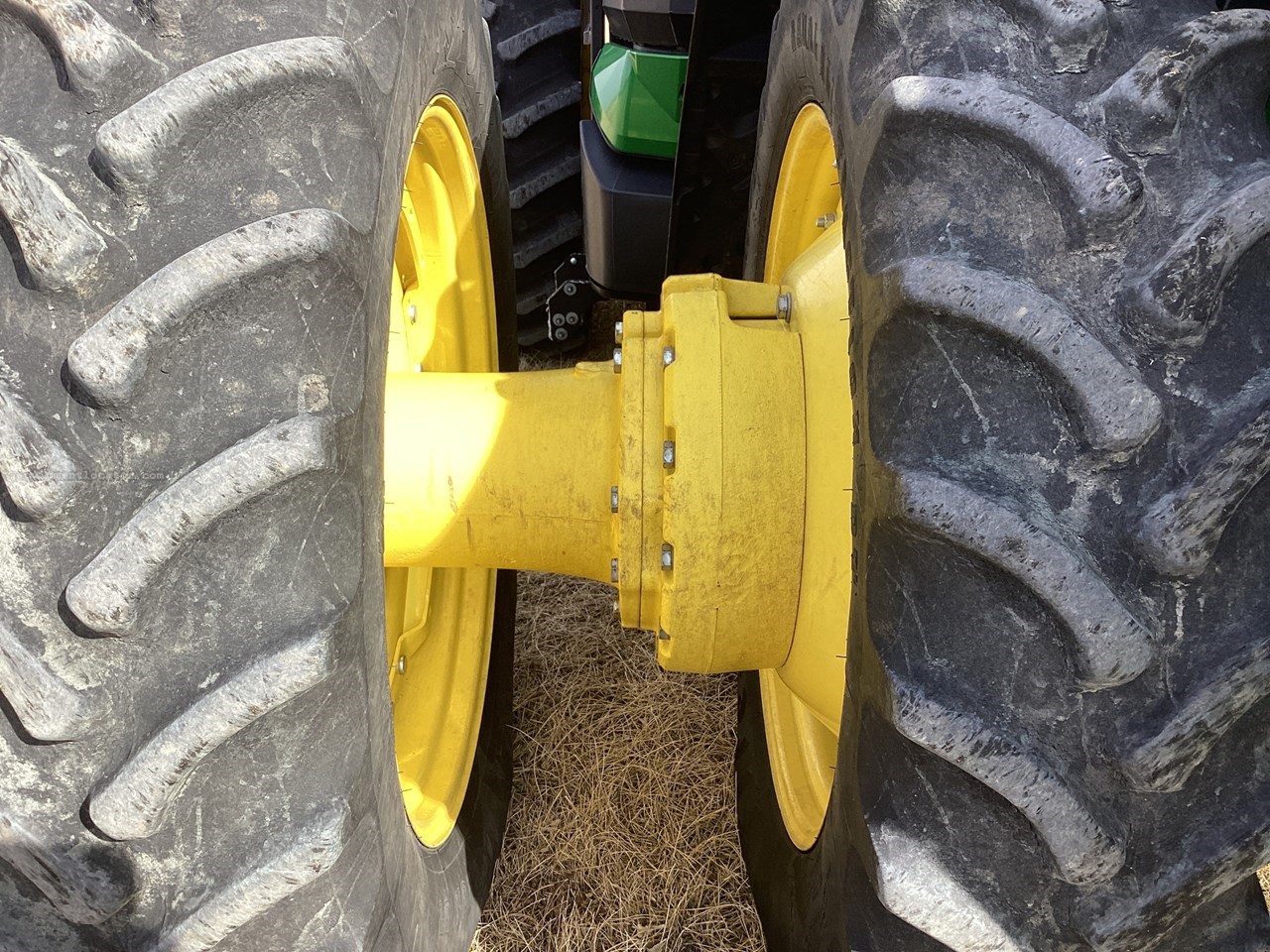 2022 John Deere 8R 340 Image 30