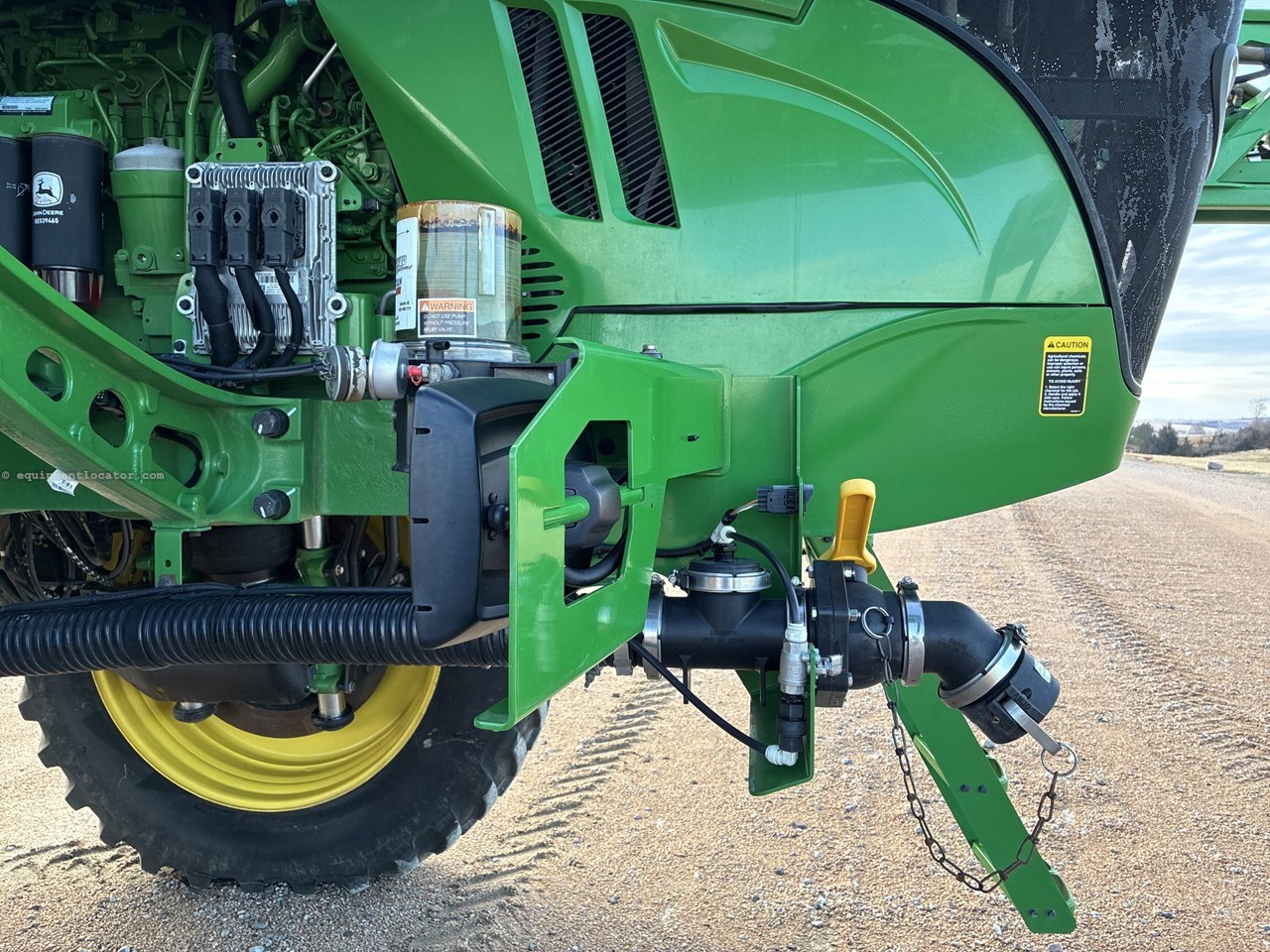 2022 John Deere 616R Image 13