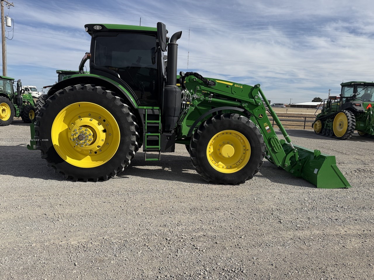 2024 John Deere 6R 250 Image 6