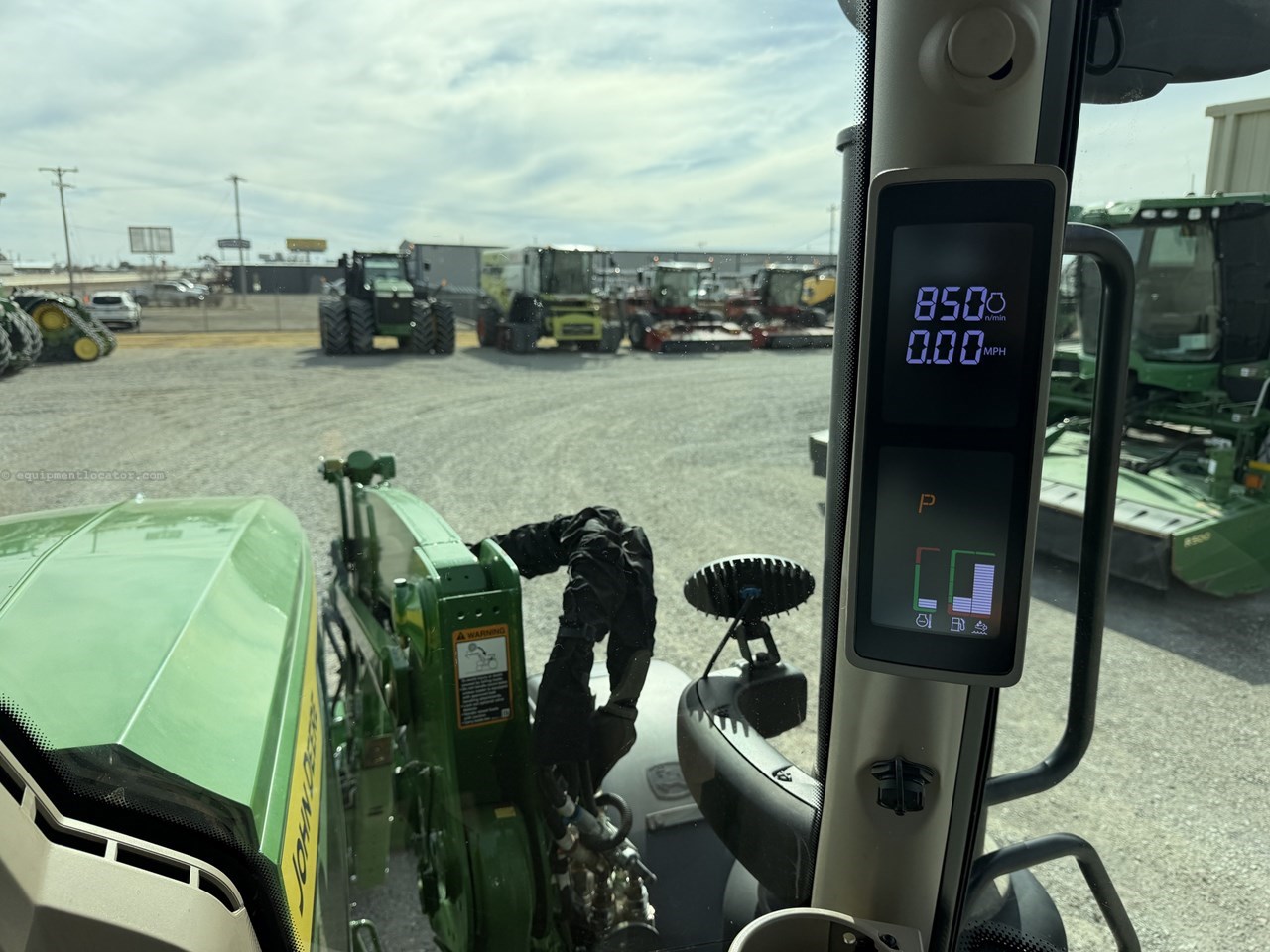 2024 John Deere 6R 250 Image 34