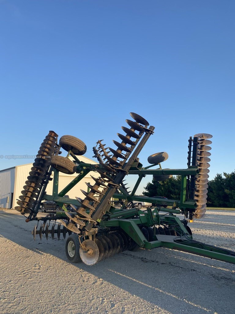 1991 John Deere 630 Image 4