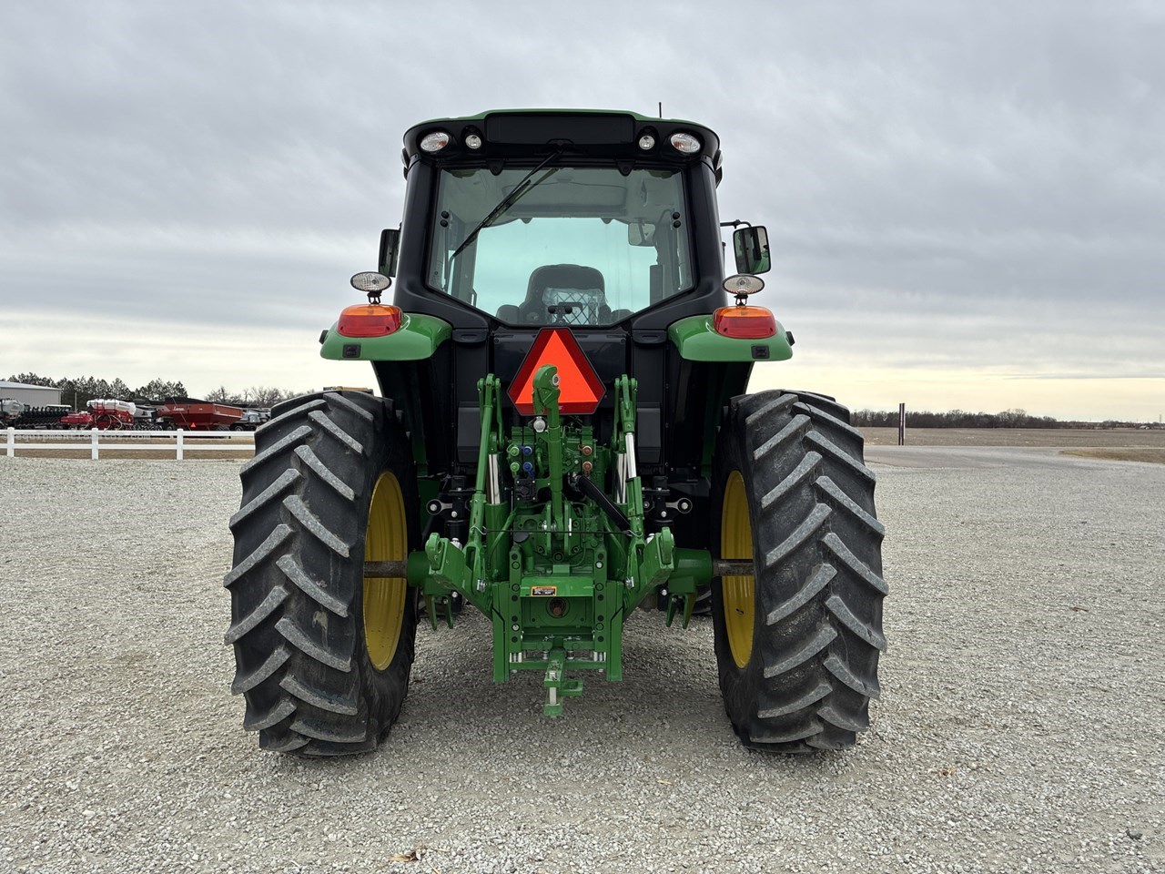 John Deere 6130M Image 4