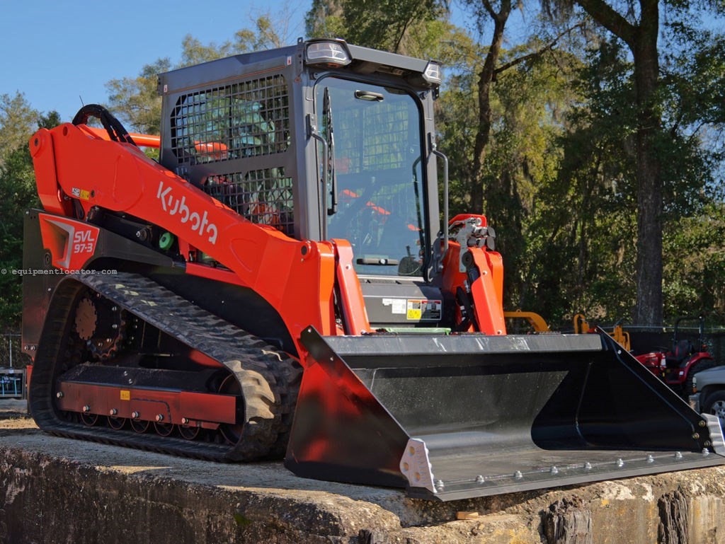 2026 Kubota Track Loaders SVL97-3 Image 2