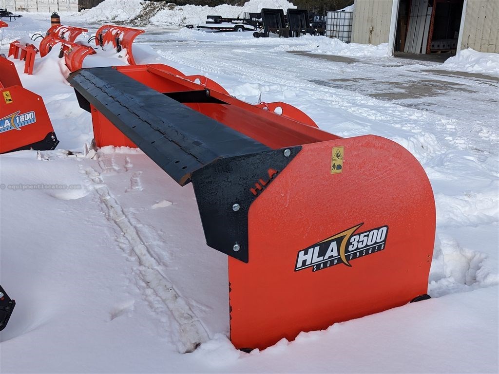 2022 HLA SP350009 9' Snowpusher Image 4