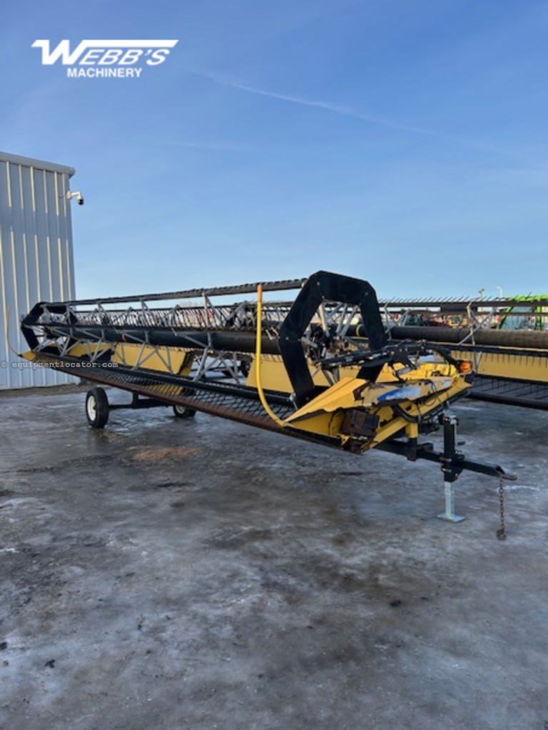 2013 New Holland HB30 Image 3