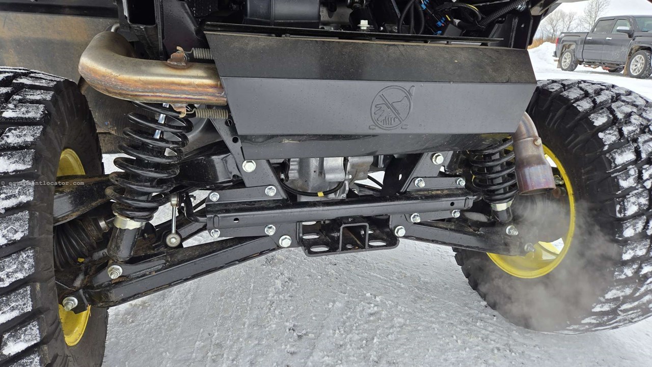 2025 John Deere XUV 845M Image 4