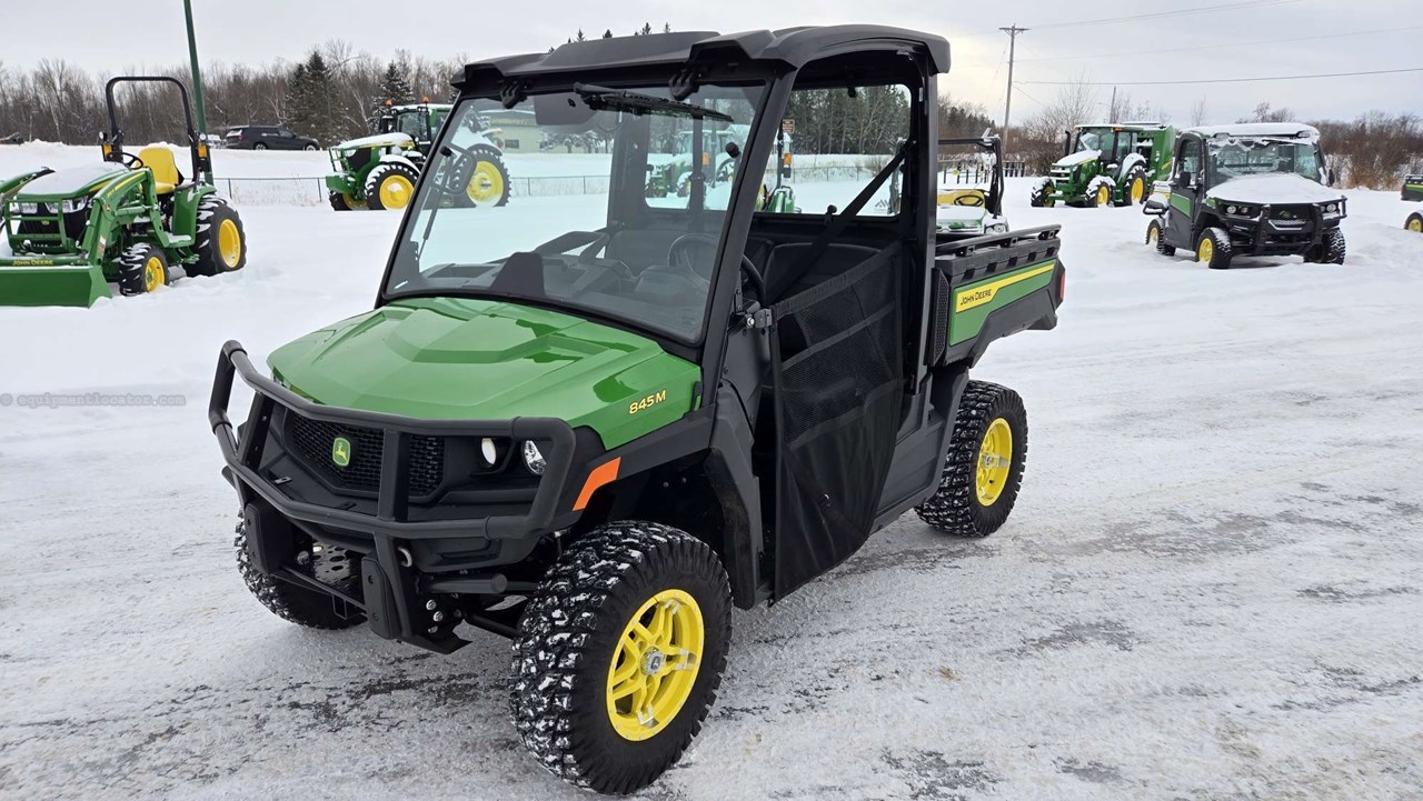 2025 John Deere XUV 845M Image 10
