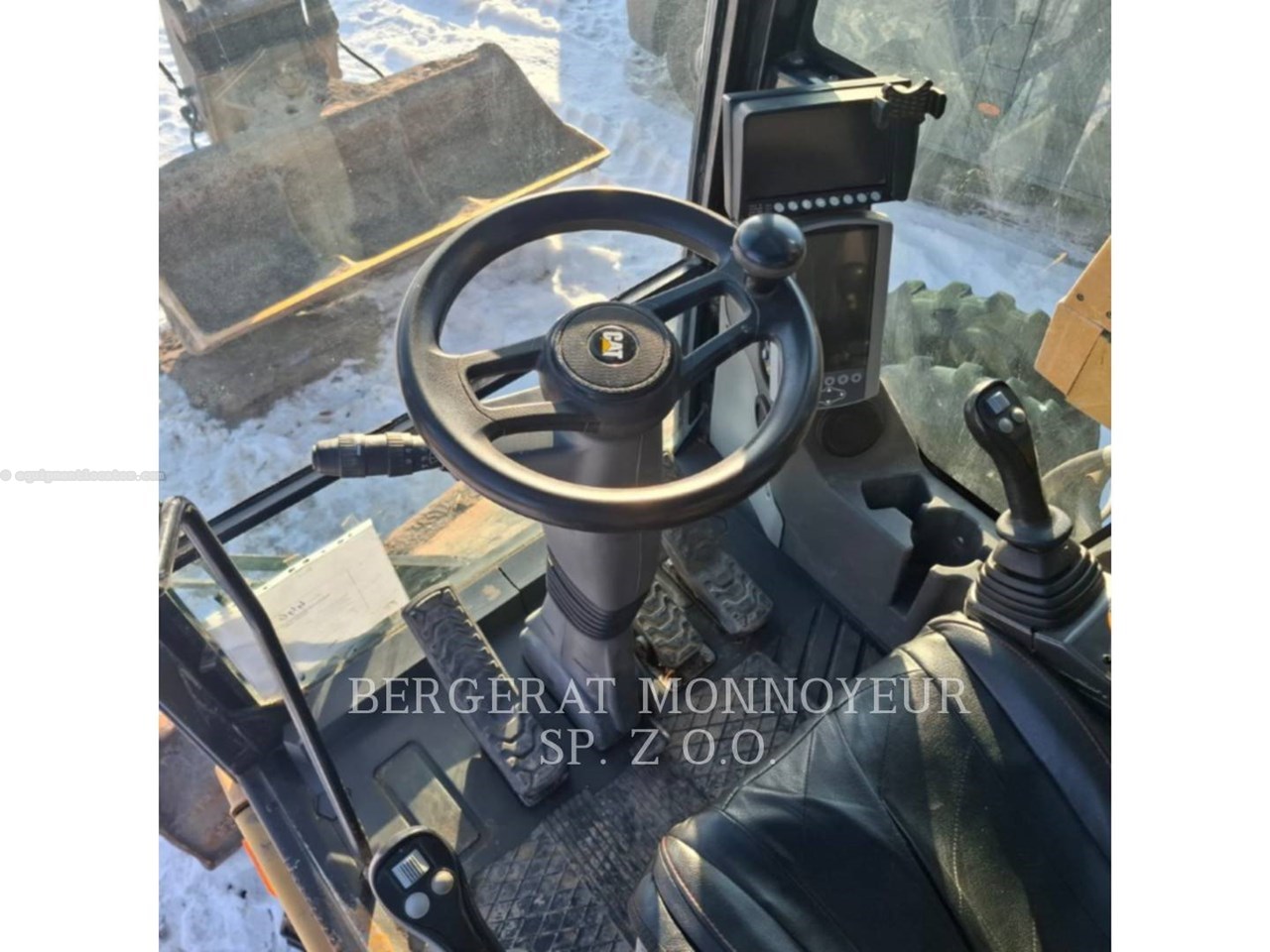 2016 Caterpillar M316F Image 10