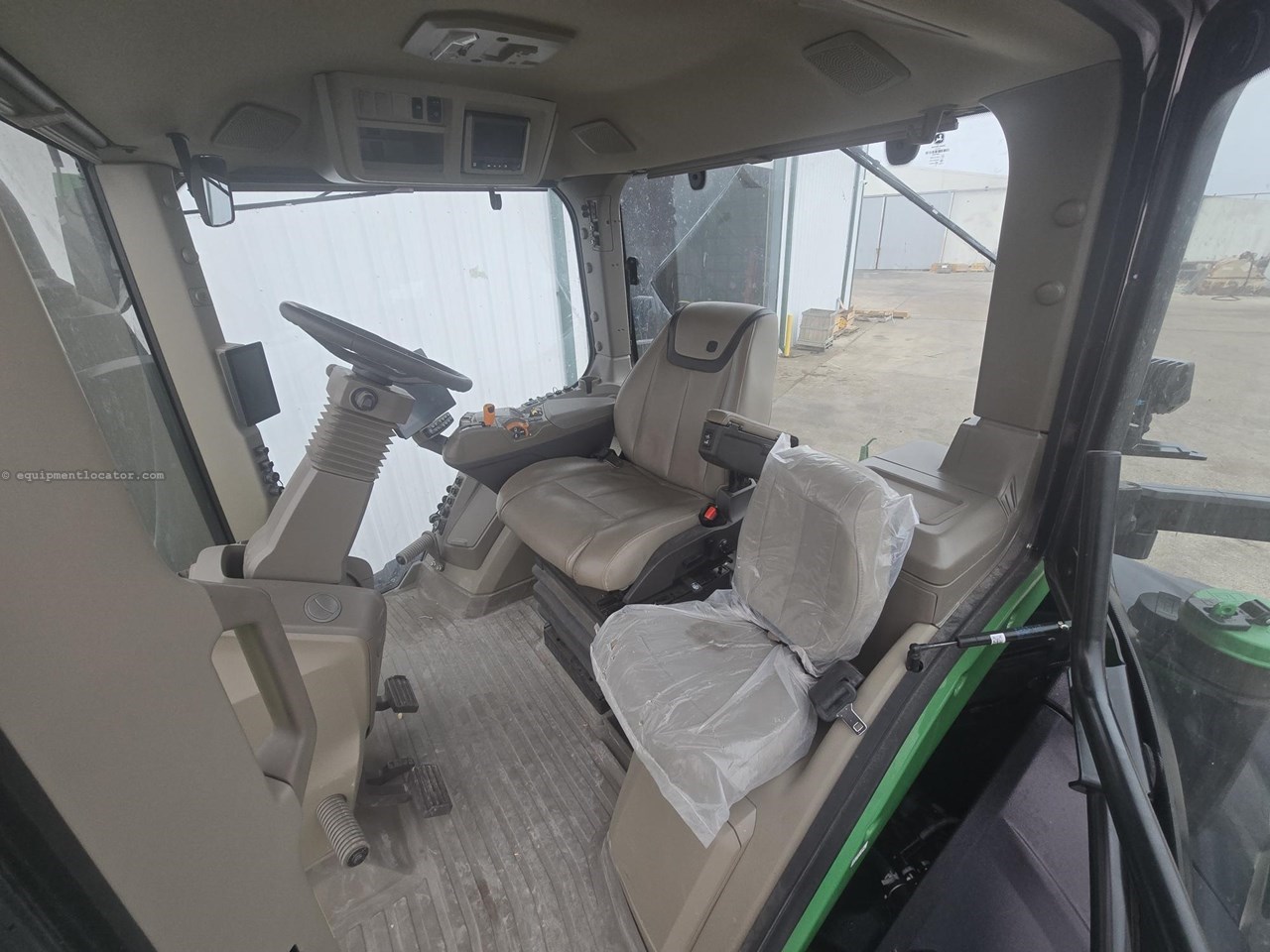 2024 John Deere 8RT 410 Image 11