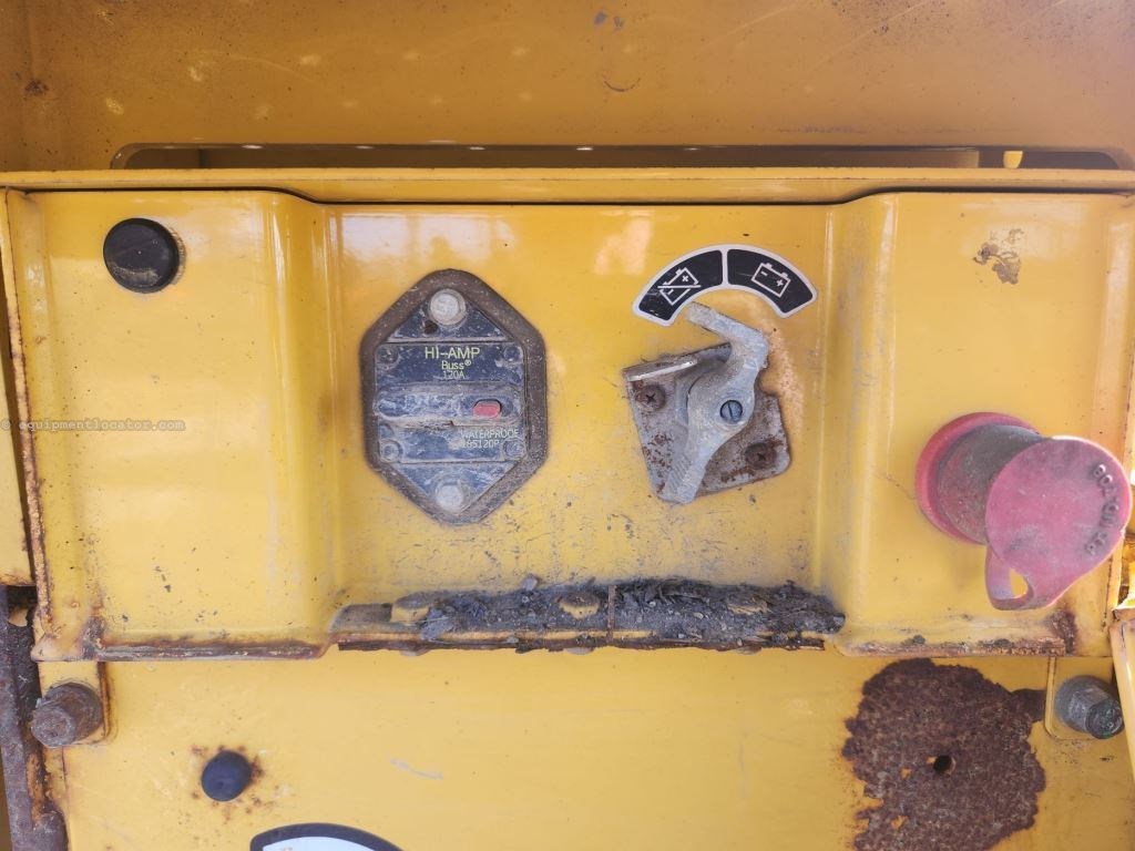 2019 John Deere 544L Image 16