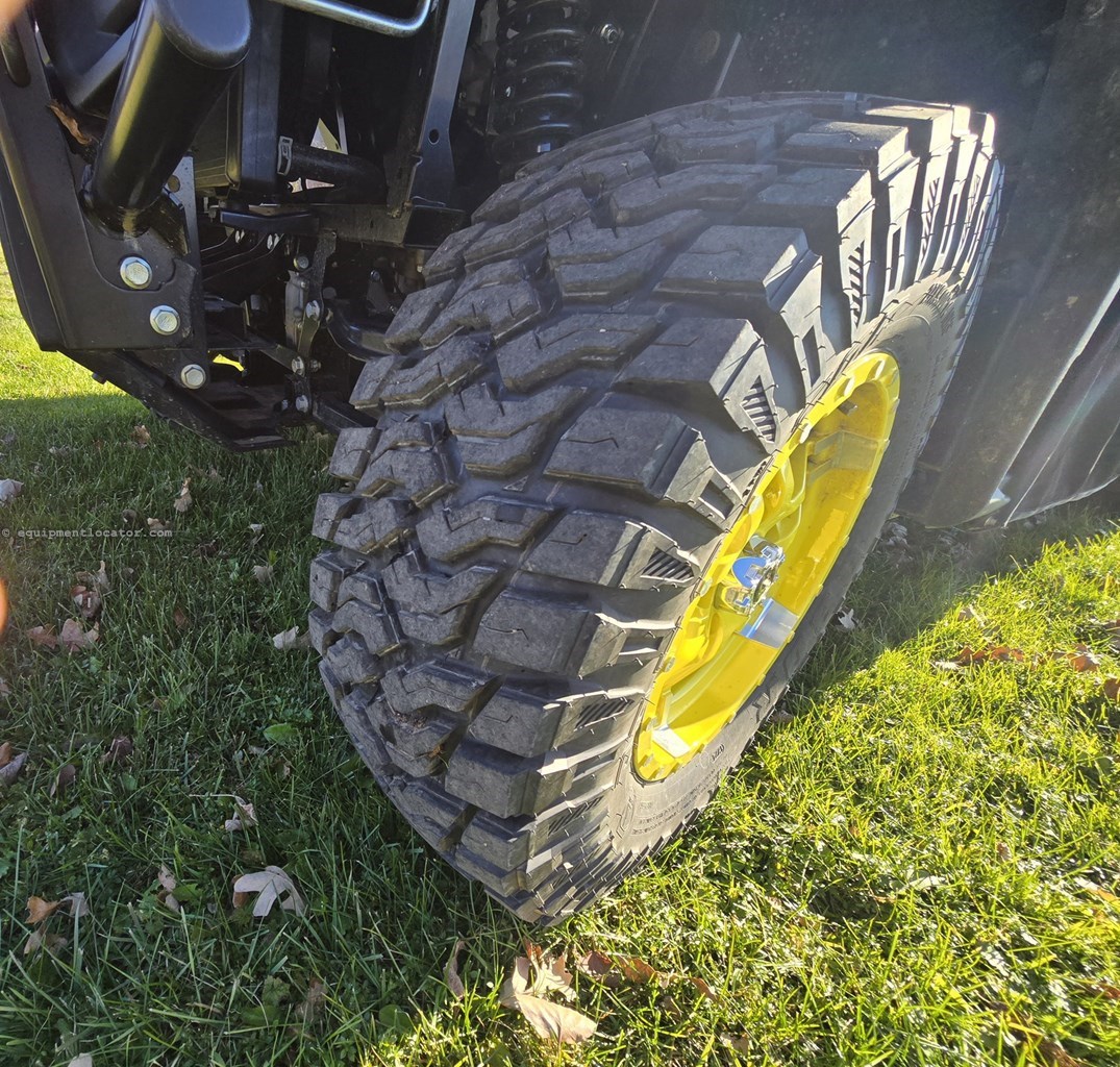 2025 John Deere XUV 845M Image 7