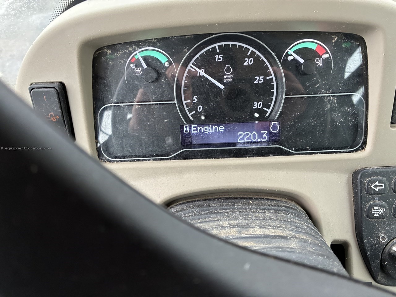 2025 John Deere 4066R Image 10