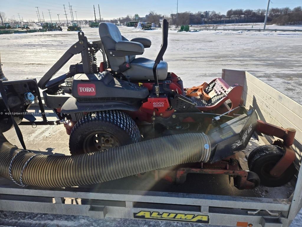 2017 Toro - Wheel Horse Z MASTER Image 4