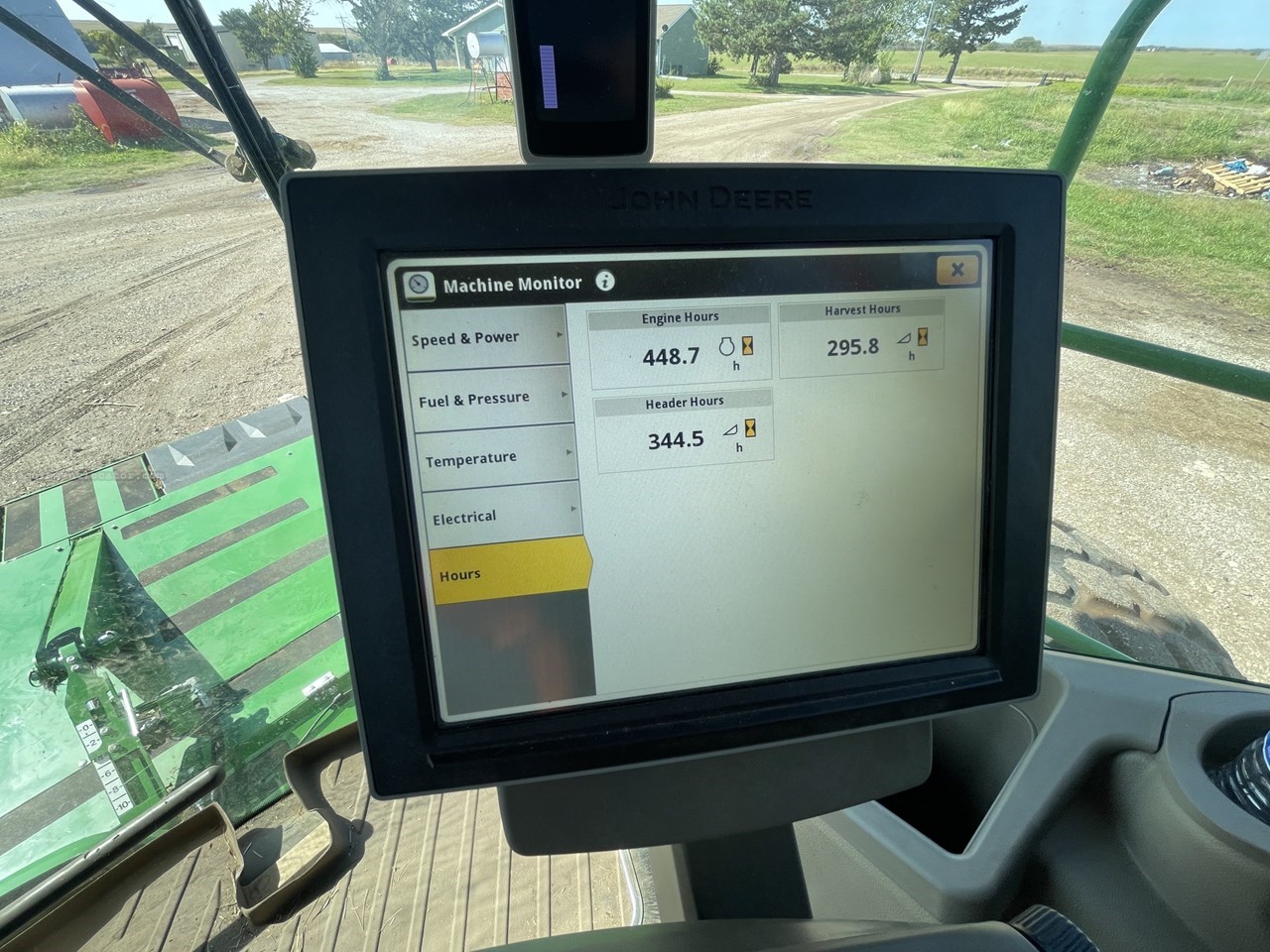 2023 John Deere W235R Image 28