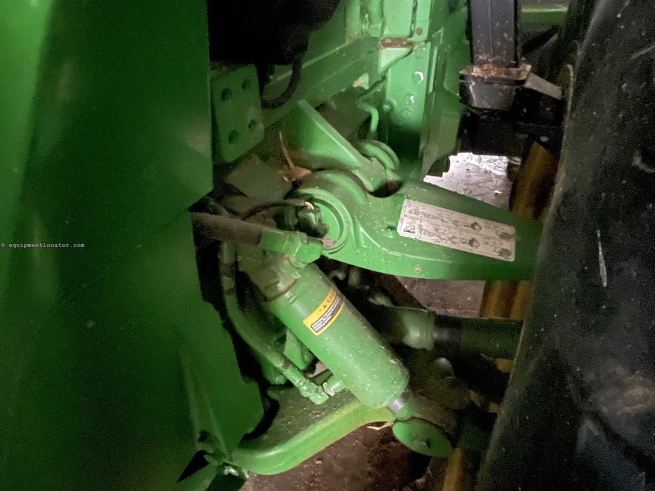 2010 John Deere 8320R Image 14