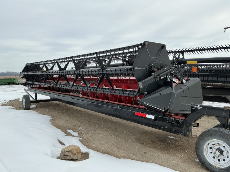 Case IH 1020-30F Image 2