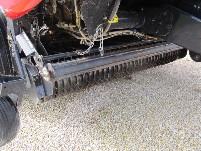 2019 Case IH RB565 Image 10