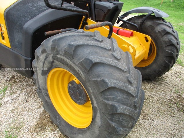 2017 JCB 541-70 Agri-Plus Image 9