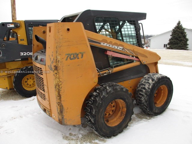 2004 Case 70XT Image 2