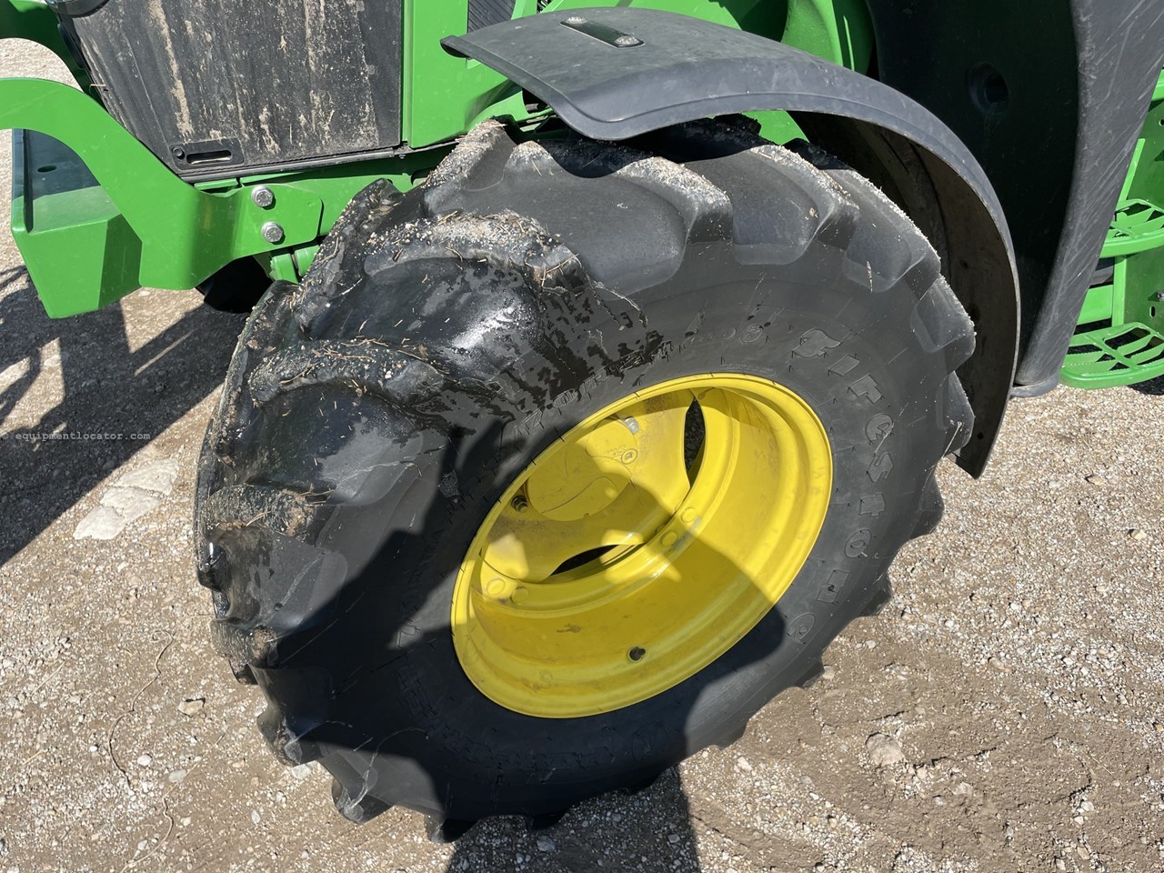 2023 John Deere 6110M Image 11