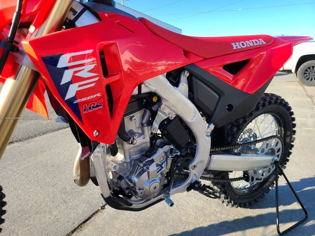 2026 Honda CRF450RWE Image 3
