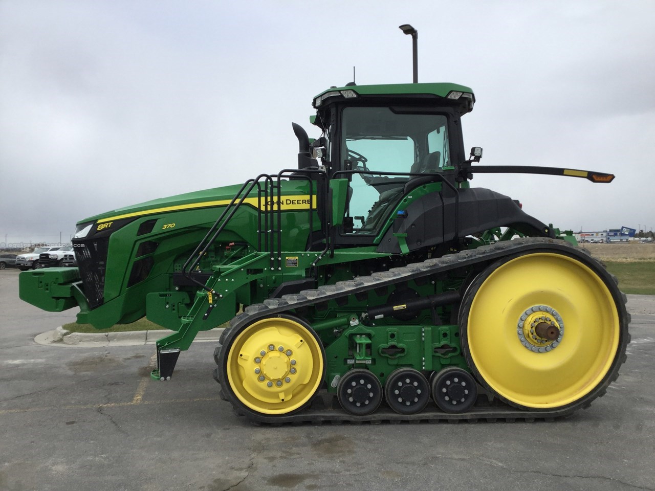 2022 John Deere 8RT 370 Image 10