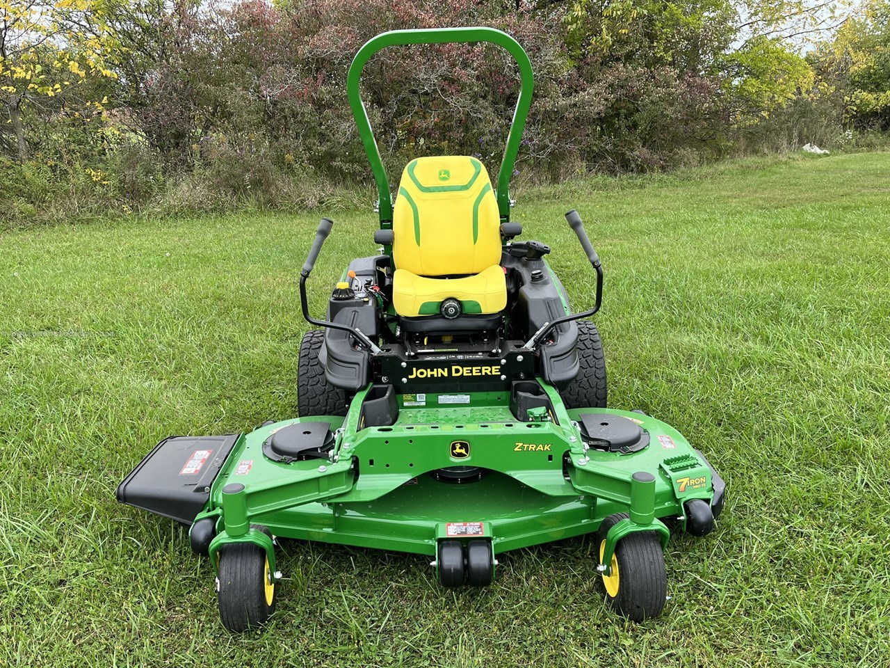 2025 John Deere Z970R Image 3