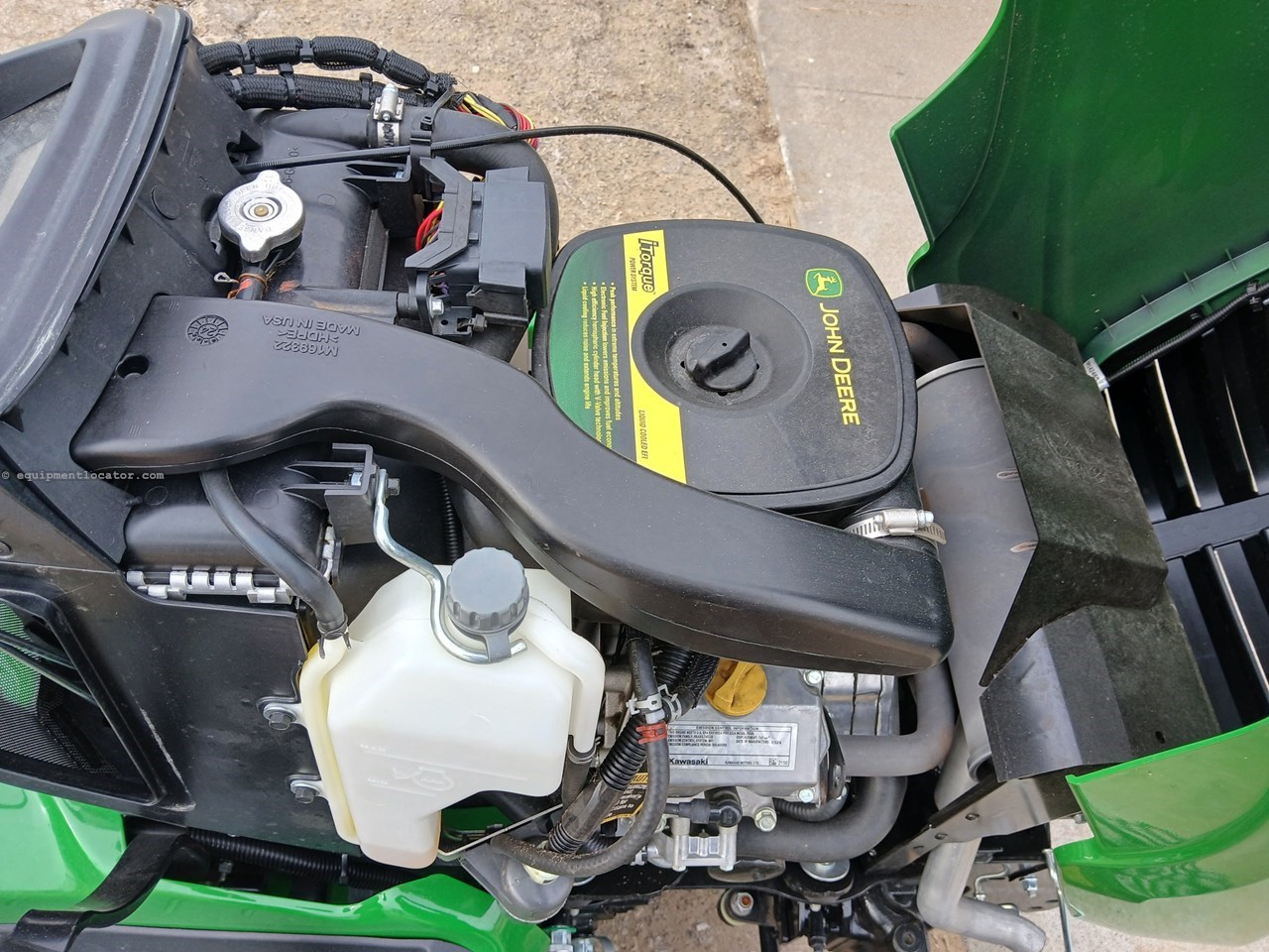 2024 John Deere X739 Image 9