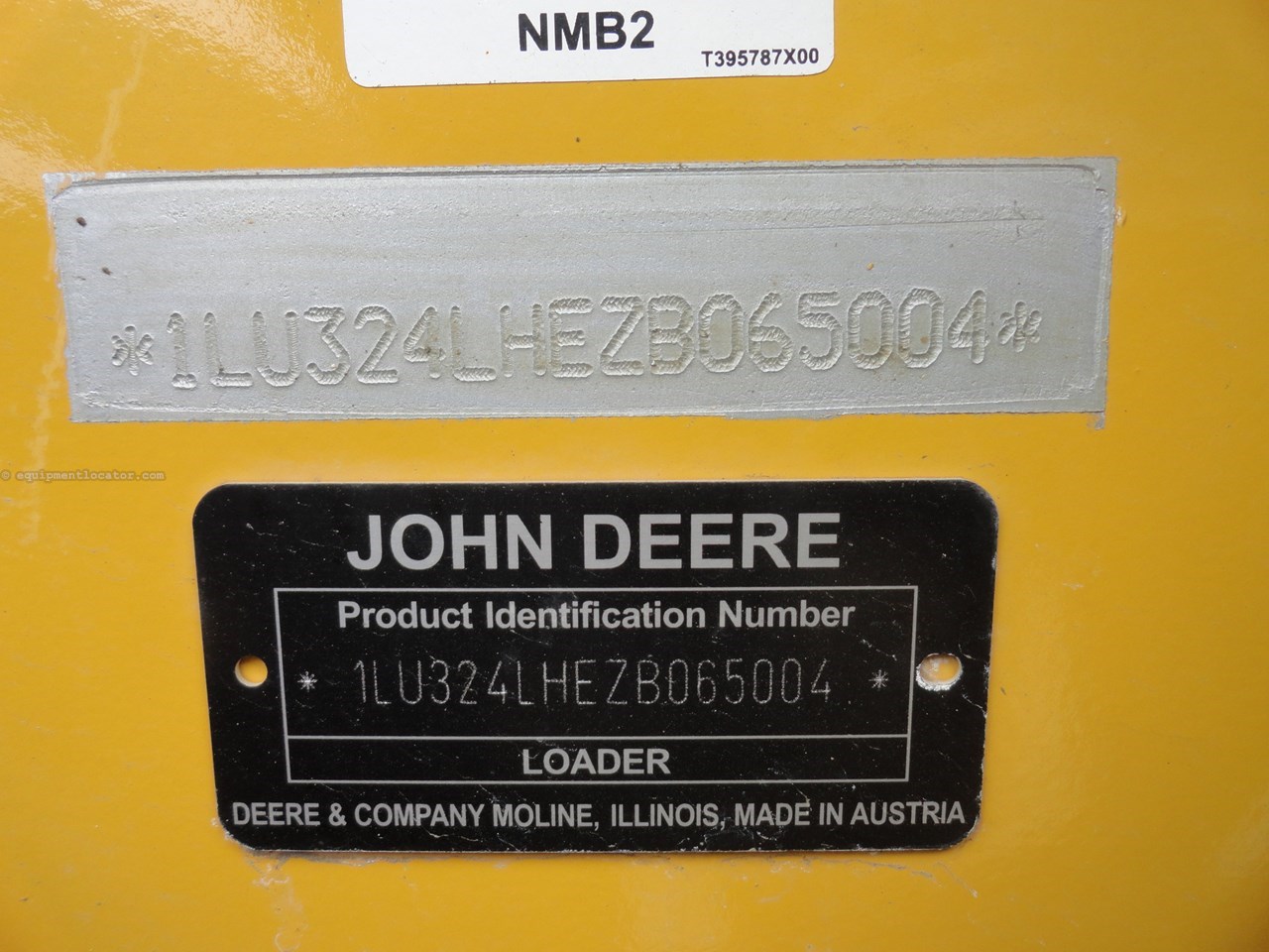 2021 John Deere 324L Image 27