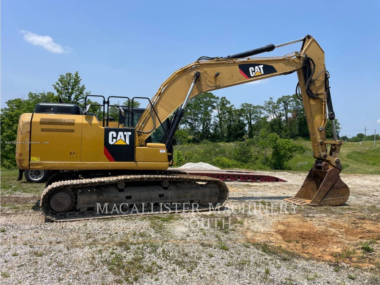 2015 Caterpillar 329FL Image 2