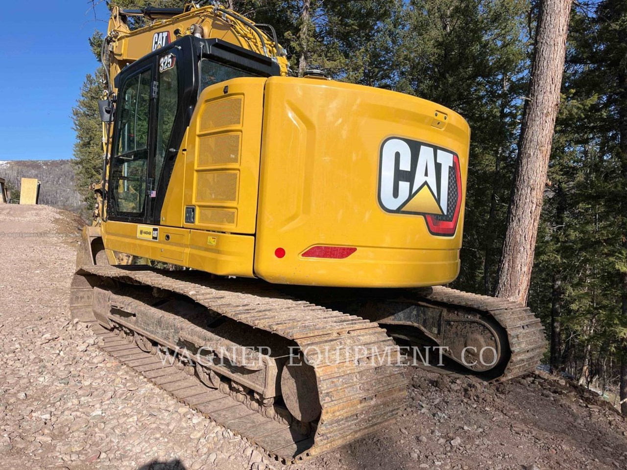 2022 Caterpillar 325 THB Image 4