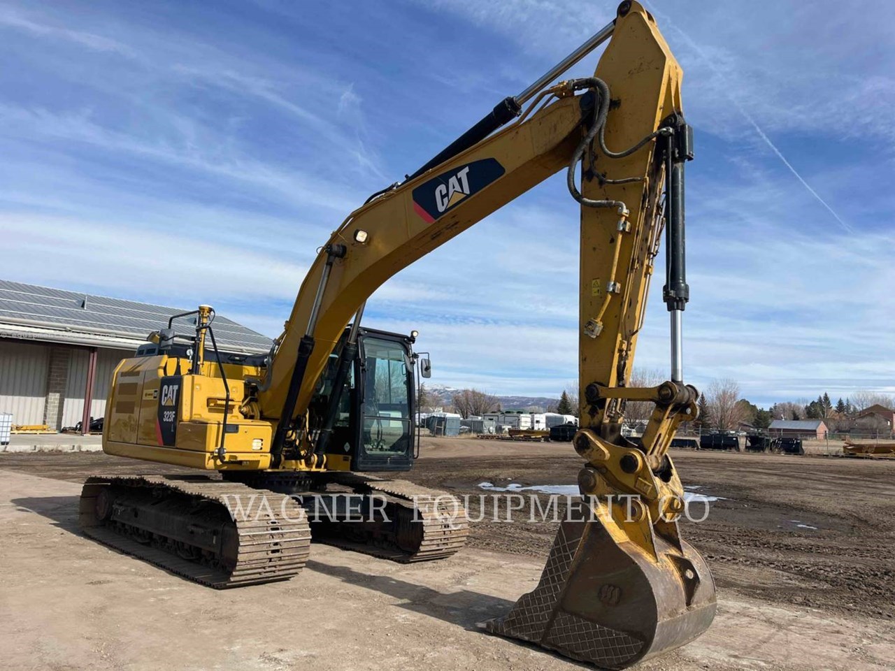 2017 Caterpillar 323FL Image 2