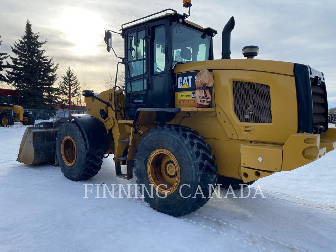 2019 Caterpillar 930M Image 4