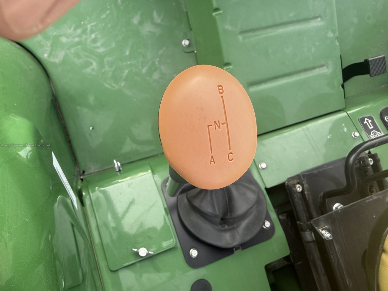 2024 John Deere 5050E Image 19