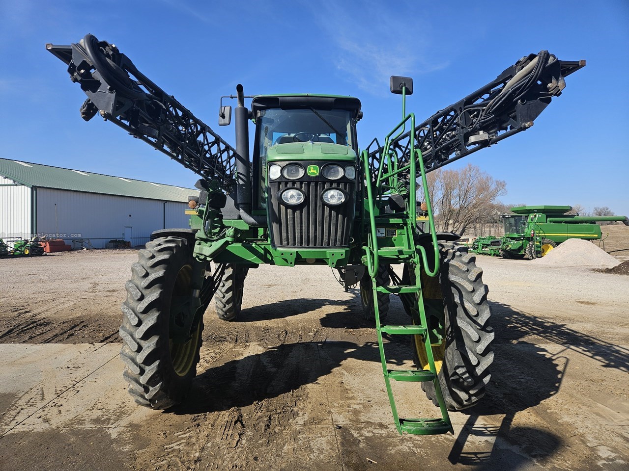 2013 John Deere 4830 Image 2