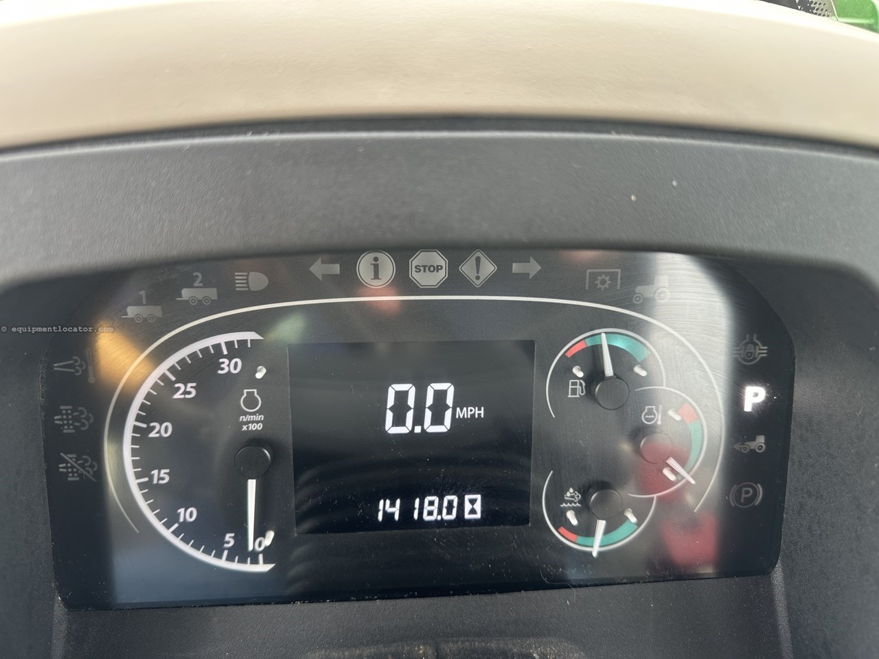 2017 John Deere 5085E Image 10